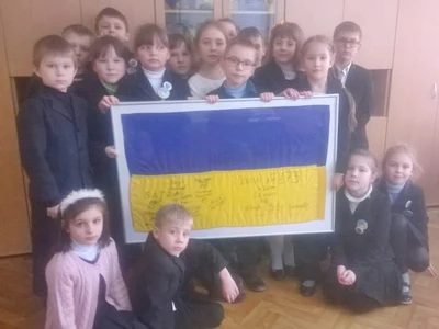 vijskova-poshta-with-love-from-ukraine-zvorotnij-zvyazok