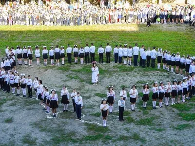 pershij-dzvonik-2016-shkoli-55!